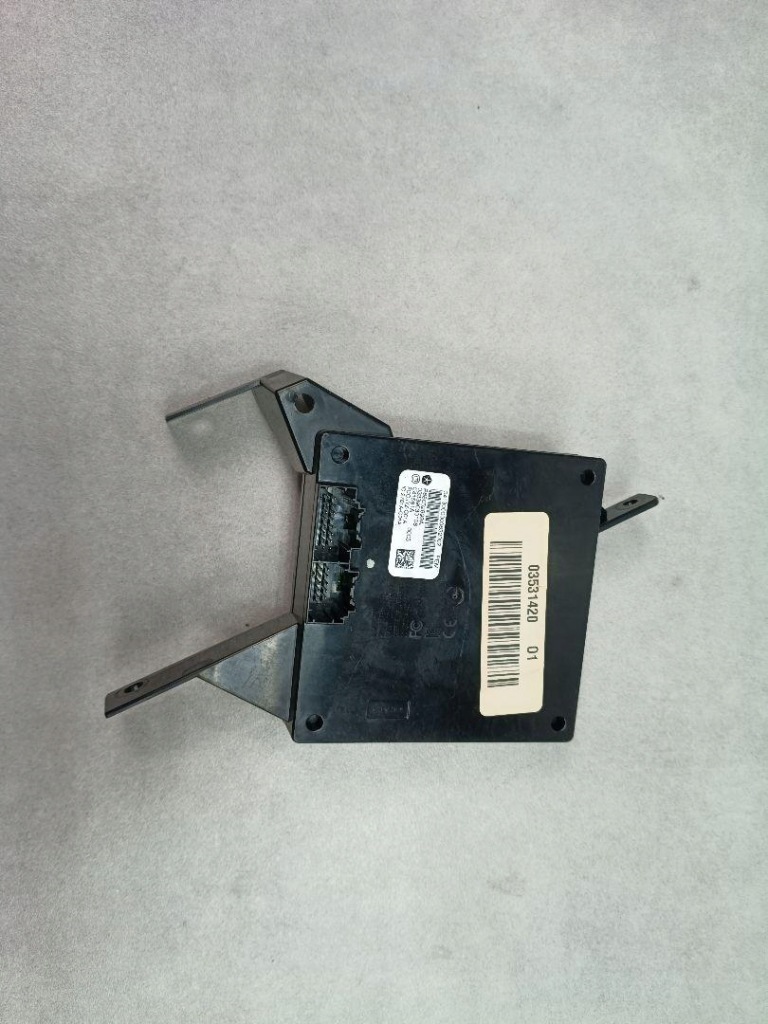 Купить Модуль дверь правый перед eu jeep grand cherokee wk2 p68052899ai