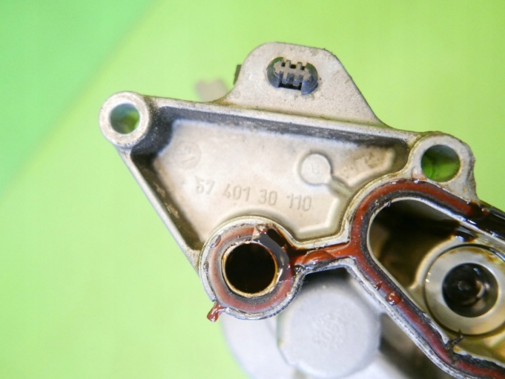 Основание корпус фильтра масла 6740130110 peugeot 307 cc 1 phii fl 2.0 16v с Разборки