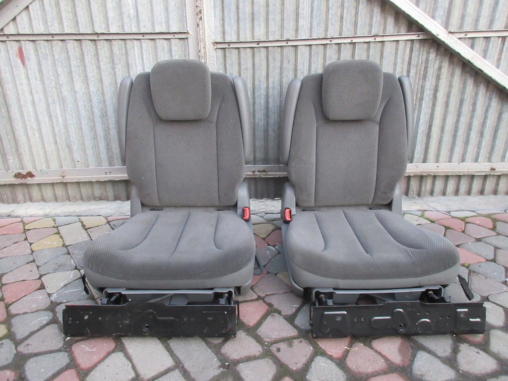 фото №1, Chrysler grand voyager iv 2.8 crd сидіння задня 2 ряд