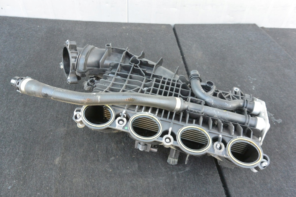 Купить Коллектор впускной  радиатор bmw 2.0 b48 f30 f31 f32 f33 g01 g11 g30 комплект