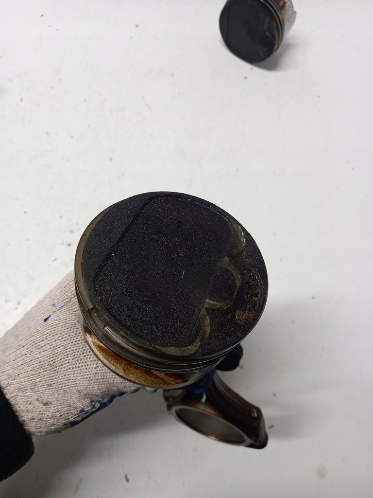 фото №6, Поршень поршні audi a8 d3 4.2 бензин