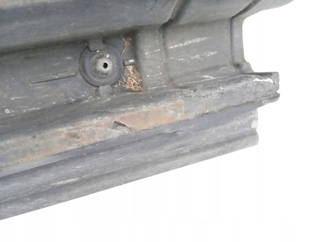 фото №8, Захист плита підвіска нижня ліва audi a5 8t 8t8825207b