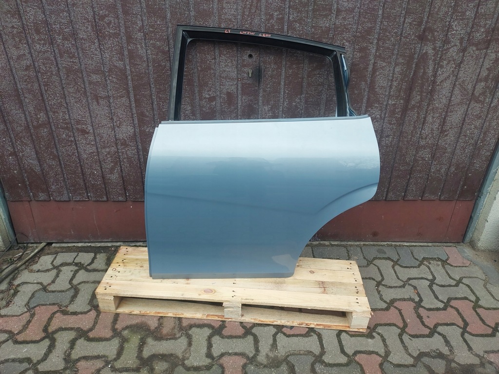 фото №1, Seat leon ii дверь левый задняя lak.lw5w