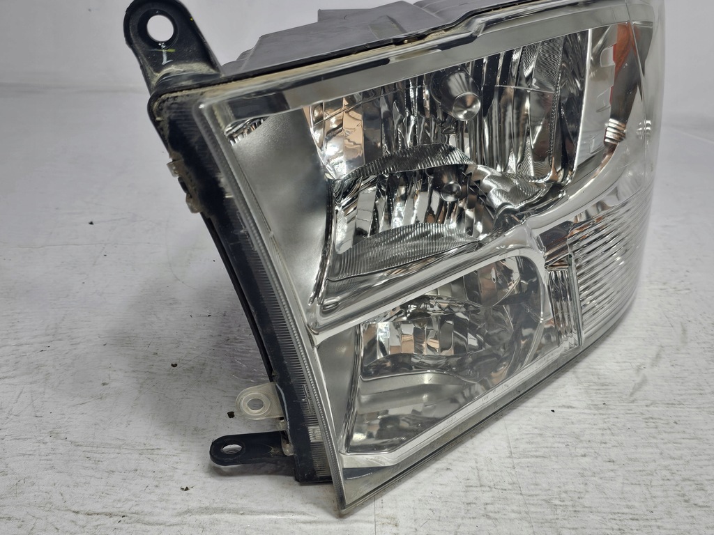 фото №12, Dodge ram 1500 3.6 v6 09- лампа перед левая правая 68001484ag usa