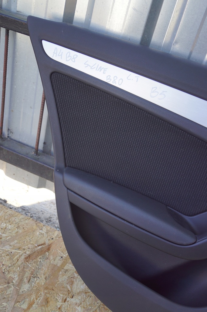 фото №5, Обшивка дверь левый задняя audi a4 b8 s-line