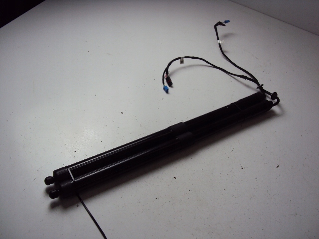 фото №1, Амортизатори кришки задня porsche panamera 970 13 r