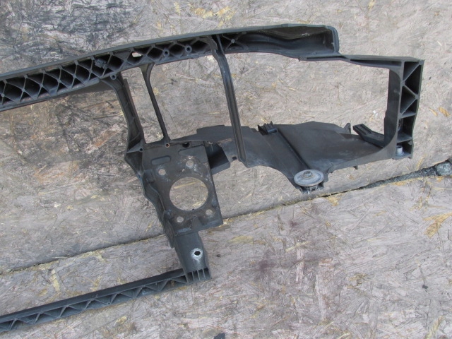 Audi a8 d3 3.0 tdi ремень перед передний усилитель передний 4e0805594c с Разборки