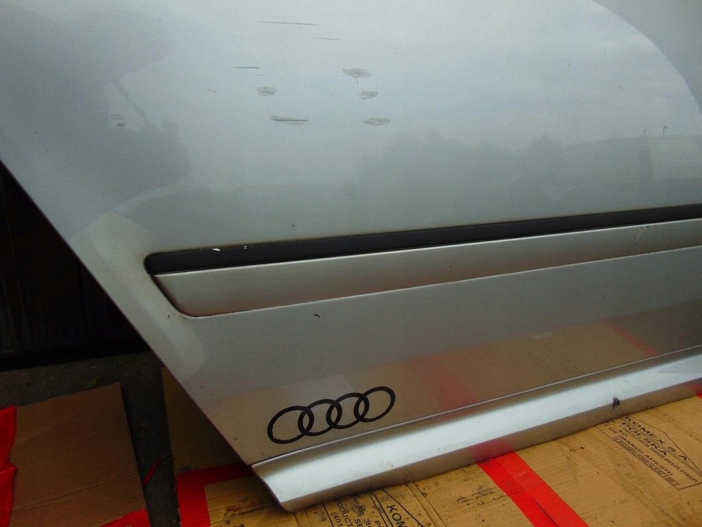 фото №8, Двері правий задня audi a8 d3 ly7w