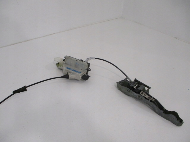 фото №1, Peugeot 2008 i замок дверь левый перед 6 pin 9688080080