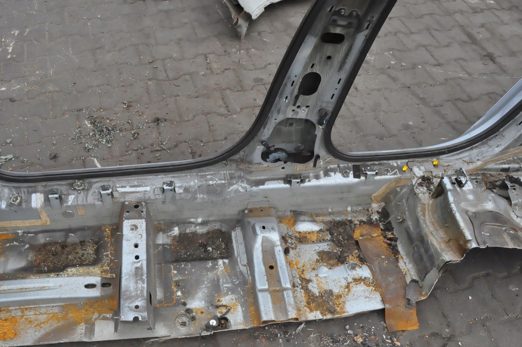 фото №7, Volvo s90 ii 2015-2024 блок двигуна a b c поріг правий довгий