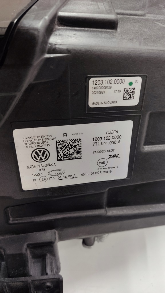 фото №9, Vw transporter t7 фара led левый правый 7t1