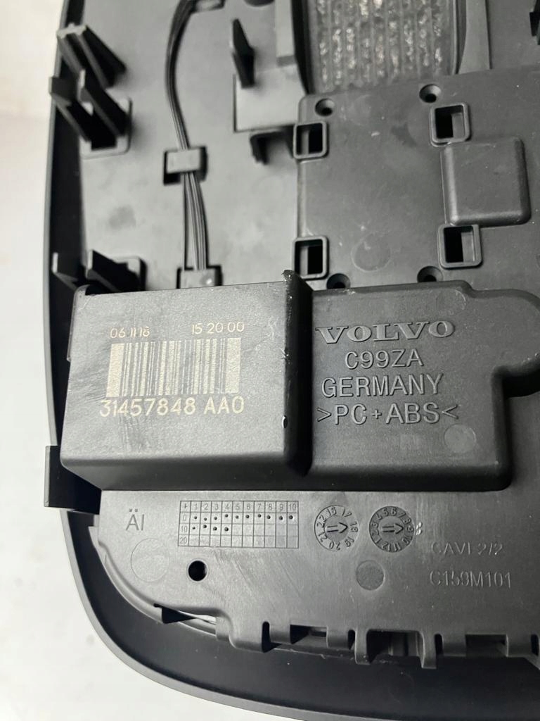 фото №4, Лампа потолочный volvo xc40 r design 31457848