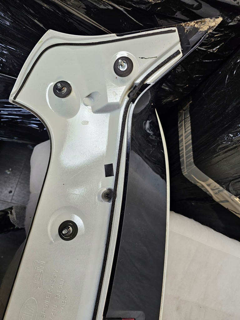 фото №9, Спойлер накладка спойлер крышки задняя kia optima iv kombi