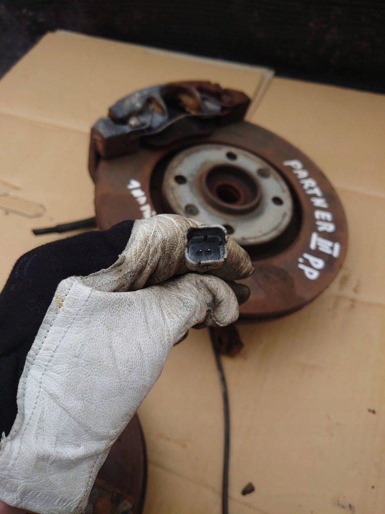 фото №11, Поворотный кулак суппорт ступица левый перед peugeot partner iii berlingo iii