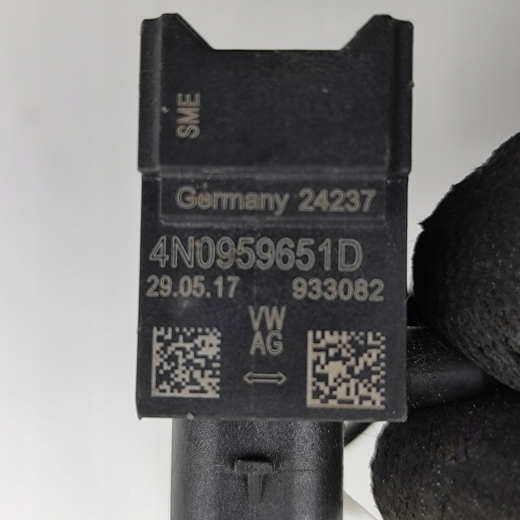 фото №5, Porsche panamera 971 2018 задня сторона права датчик удару подушка безпеки