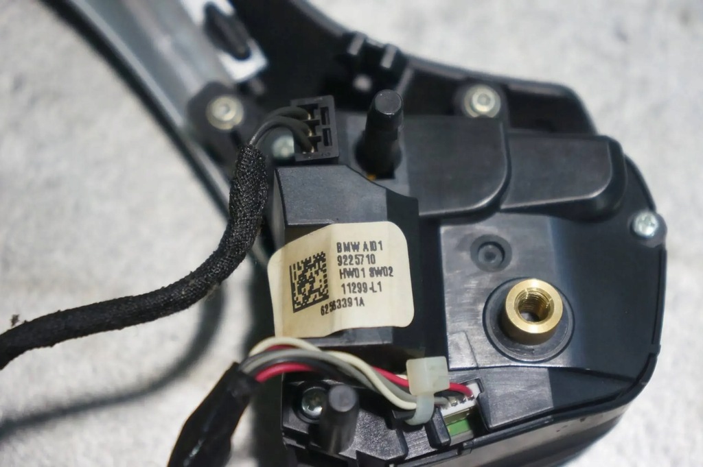 фото №9, Рамка переключатели мультифункция руля bmw 1 f20 f21 9225710