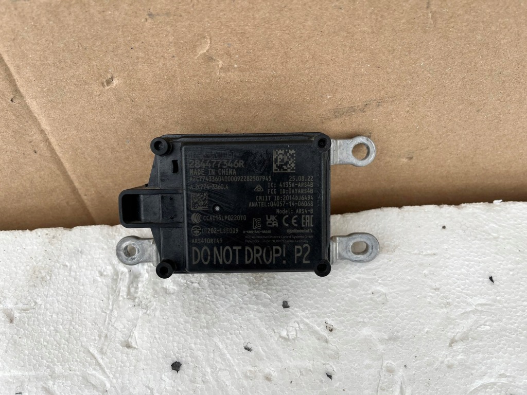 фото №1, Радар датчик distronic renault arkana 284477346r