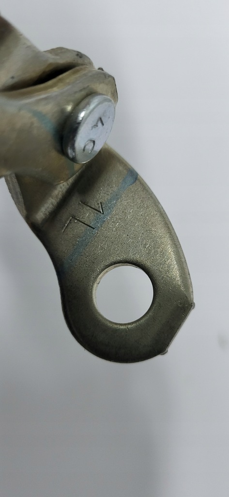 фото №9, Lexus rx prius rav4 yaris ii lexus петля дверь задняя dół левый 68780-0d071