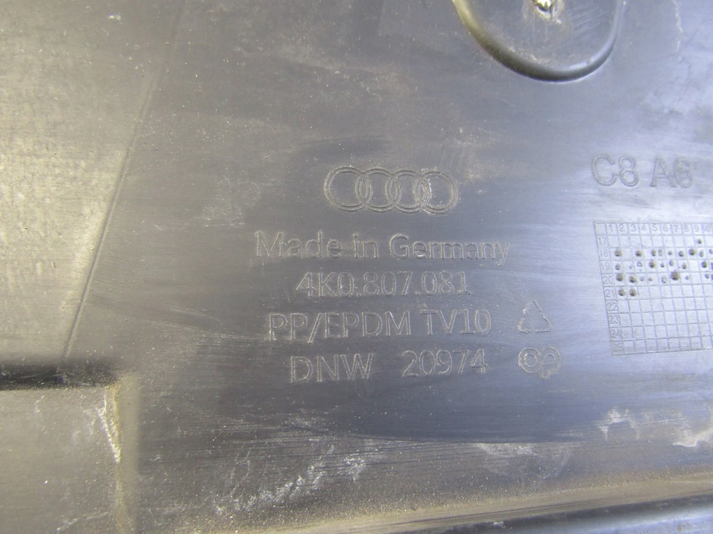 фото №10, Audi a6 c8 захист поперечина передній 4k0807081