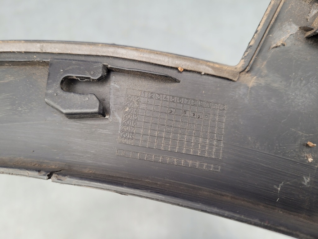 фото №10, Suzuki sx4 s-cross 2013- 13- молдинг права передня