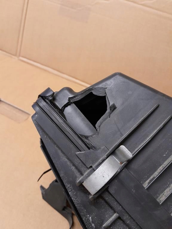 фото №4, Koleos ii 2.0 dci корпус фильтра воздуха 4ba20