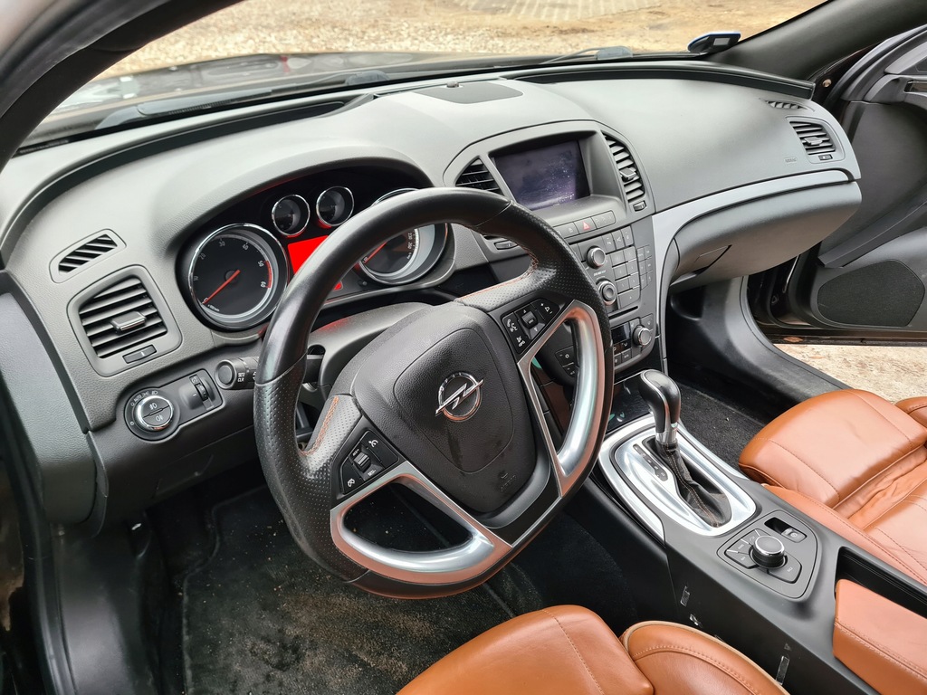 фото №1, Приборная панель приборная панель консоль подушка безопасности opel insignia a