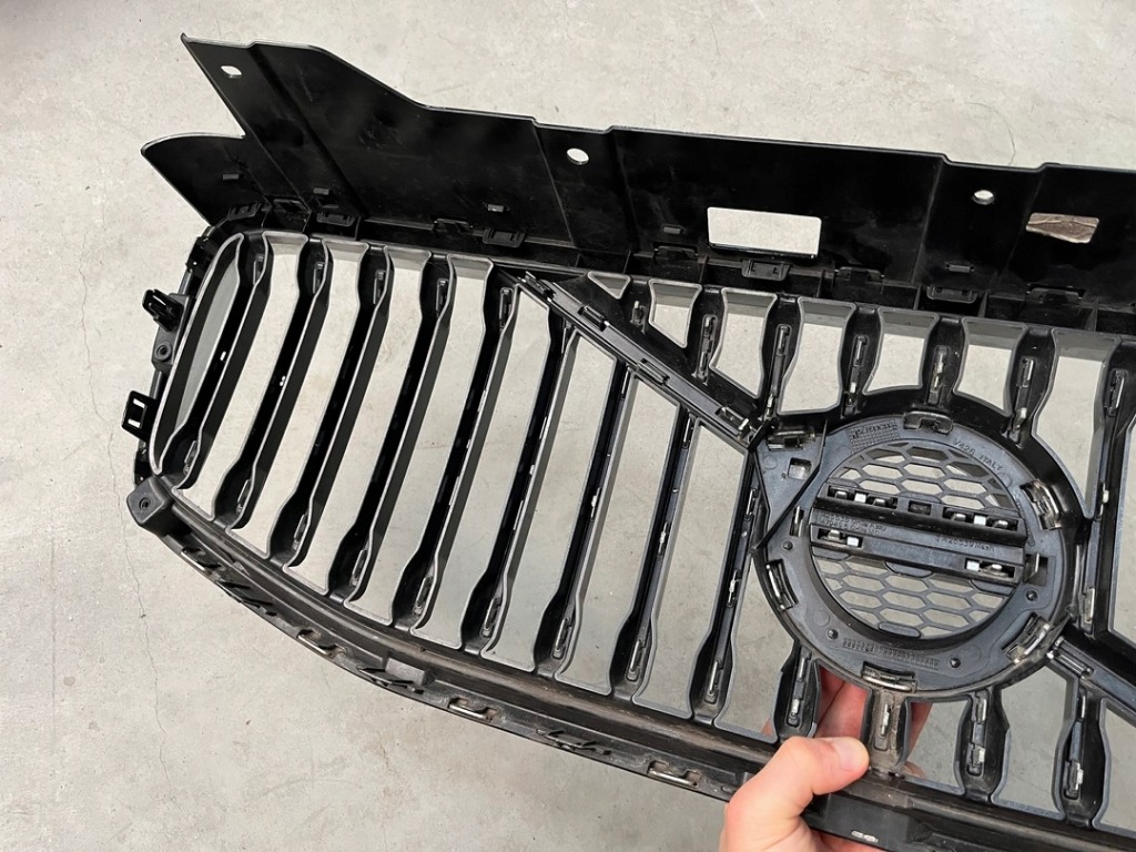 фото №9, Volvo xc60 ii 2 решітка радіатора решітка радіатора радіатора 31425535 31479495 31425539