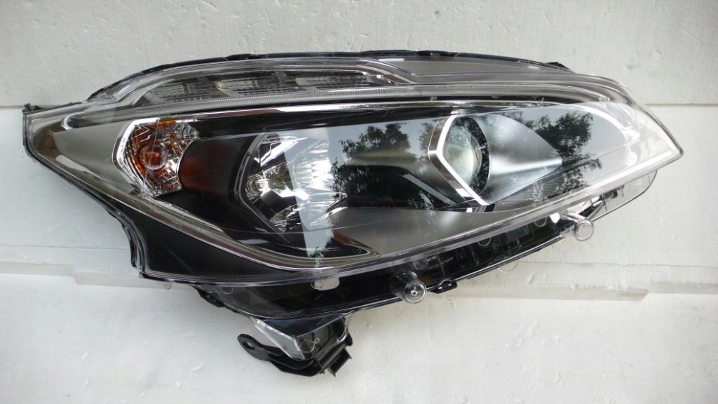 фото №7, Peugeot 208 led фара