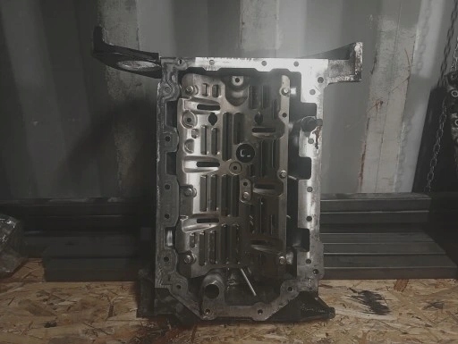 фото №1, Поддон масляная velar 3,0d 9h20-6675-be