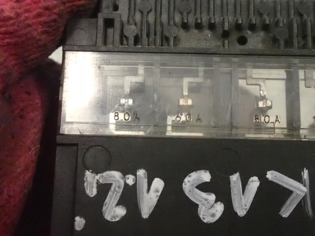 фото №6, Nissan micra k13 10- клемма плюсовая