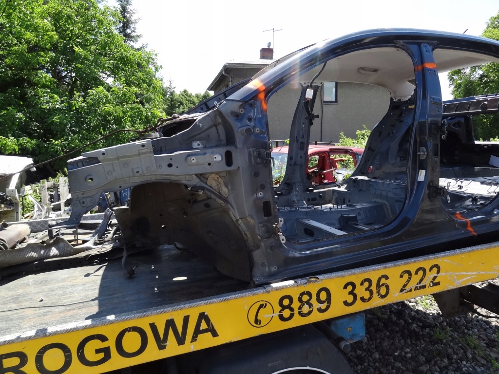 фото №1, Dacia logan iii 21r sedan блок двигателя порог левый подкрылок