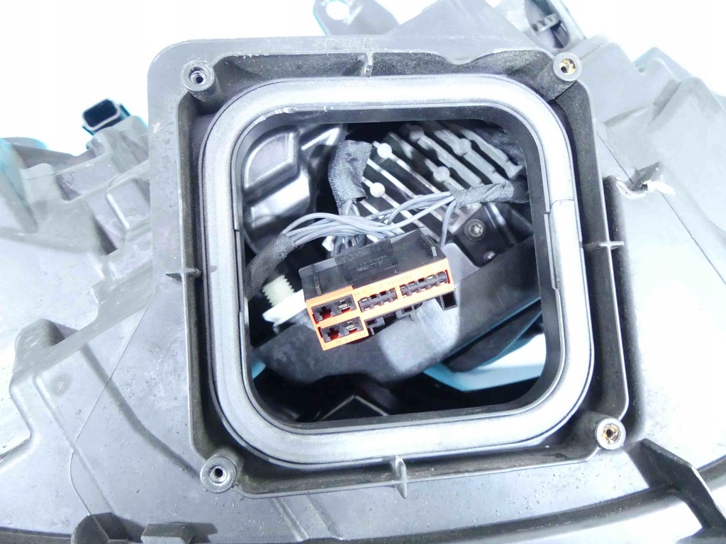 фото №11, Фара левый лампа led renault talisman europa