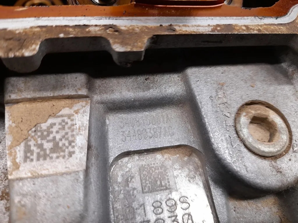 фото №10, Chrysler pacifica 04893810af з передній головки