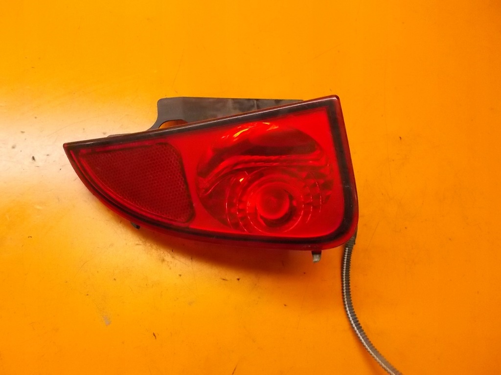 фото №1, Лампа бампера задняя renault espace iv 2.2 dci 8200027154