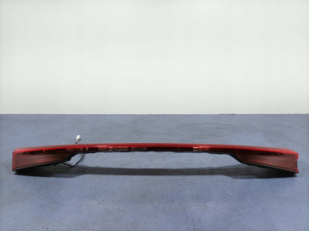 Купить Lexus ux 250h лампа led задний  накладка eu 86101-76d00