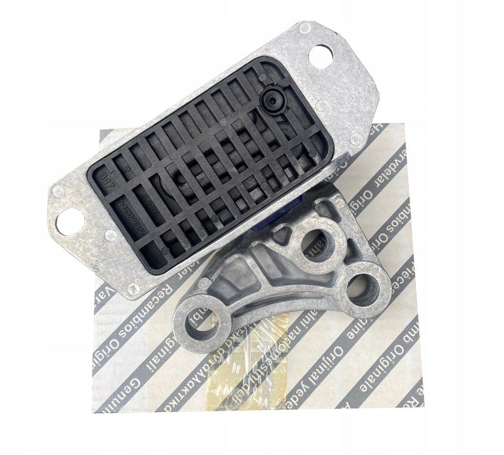 фото №1, Подушка двигателя jeep renegade 2.0 4x4 52034018 оригинальный номер