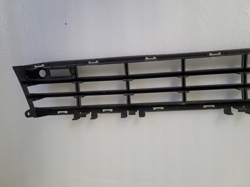 Volvo s80 lift v70 решётка средняя бампера заглушка решётка радиатора na pdc 31323794 Недорого