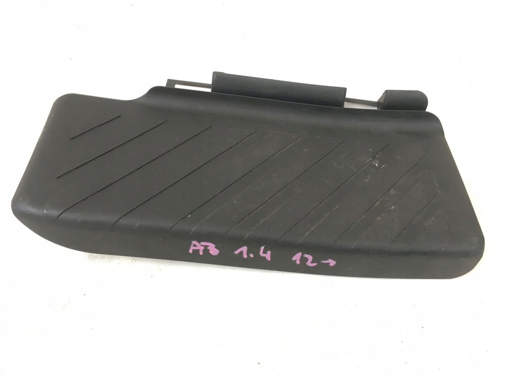 фото №1, Audi a3 8v 3d 13- подножка водителя 5q1864777b