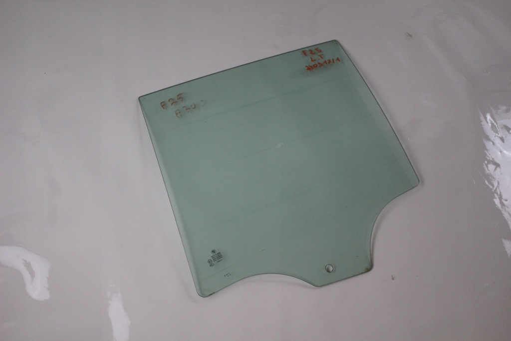 фото №1, Bmw x3 f25 стекло левый задняя