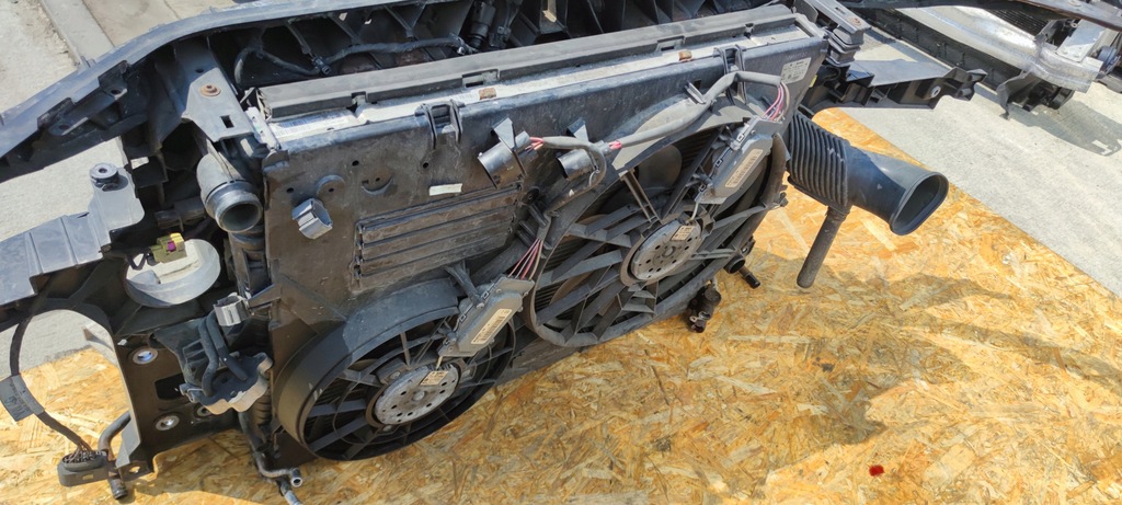 фото №12, Pas передній kompletny audi q7 4l 3.0 tdi комплект 2