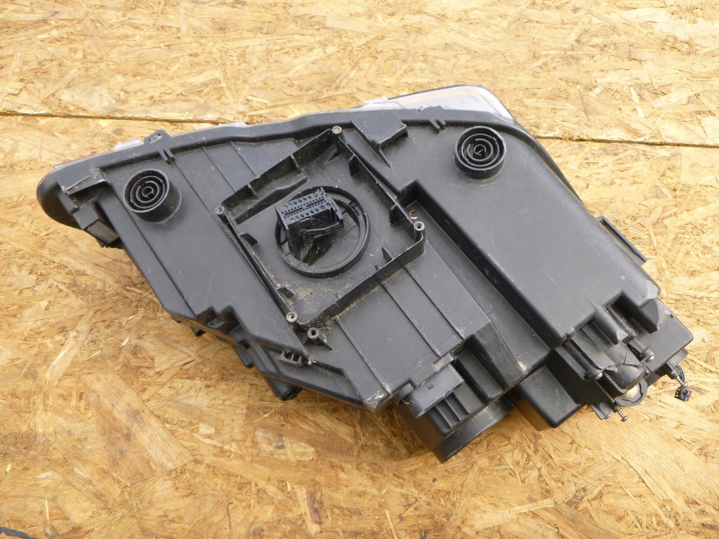 фото №5, Seat ateca левая лампа перед full led