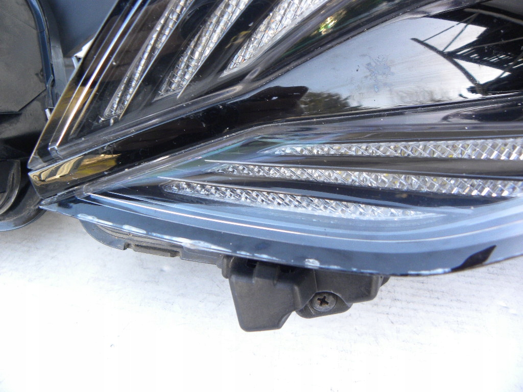 фото №7, Kia ev6,6-ev лампы передние левая -правая full- led,,wzmocnienie