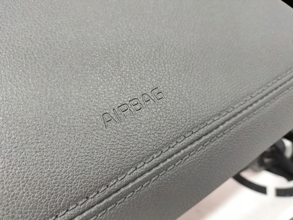 фото №6, Kia sorento lift панель приладів консоль подушка безпеки подушки безпеки ремені оригінал демонтаж