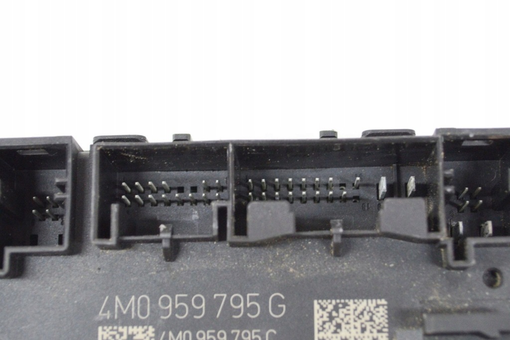 фото №5, Audi a4 allroad b9 задні ліва двері блок керуючий 4m0959795c 4m095979