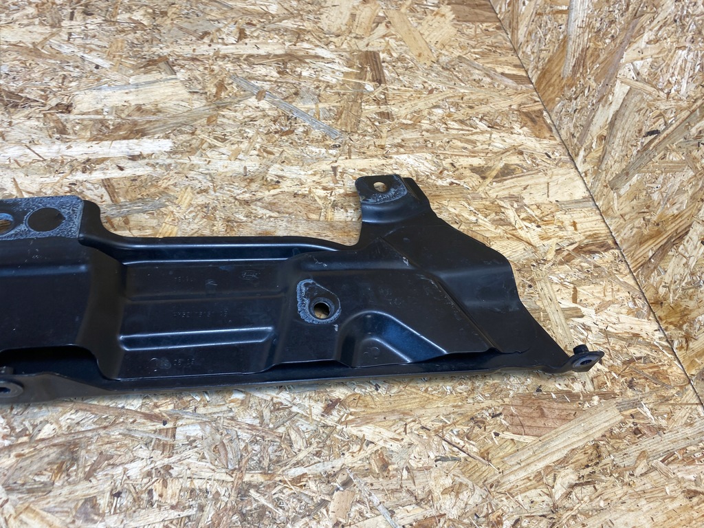 фото №12, Кронштейн кронштейн крыла левый land rover discovery v l462 hy32-16151-ab