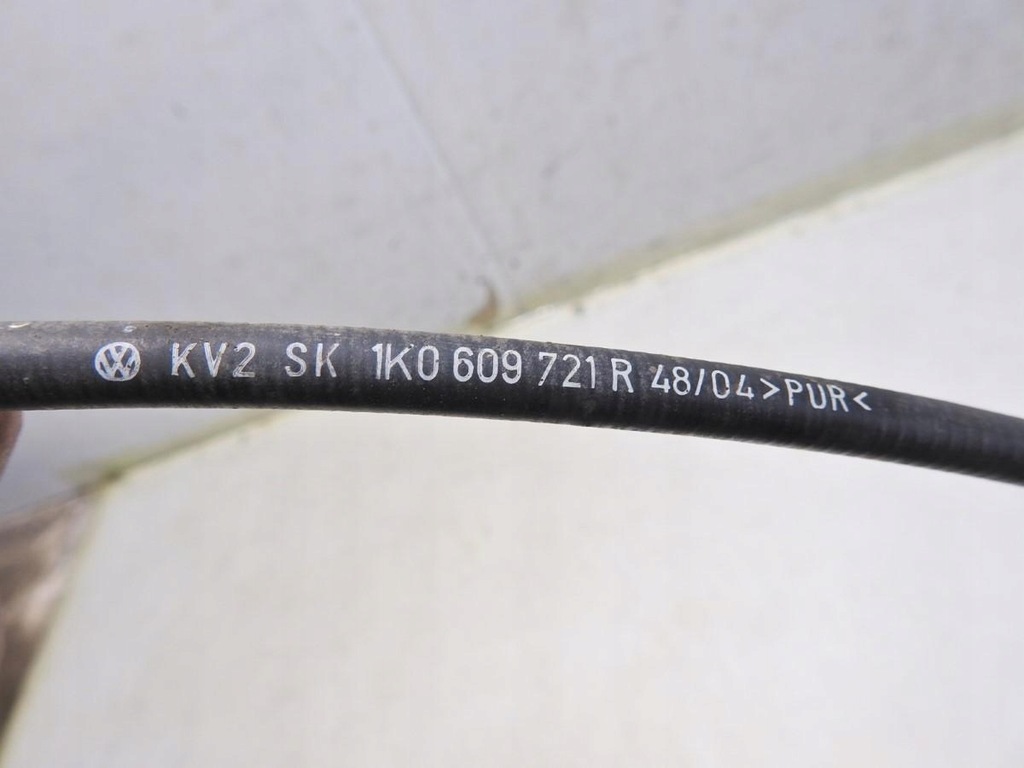 фото №6, Трос гальма ручного права audi a3 8p 1k0609721r