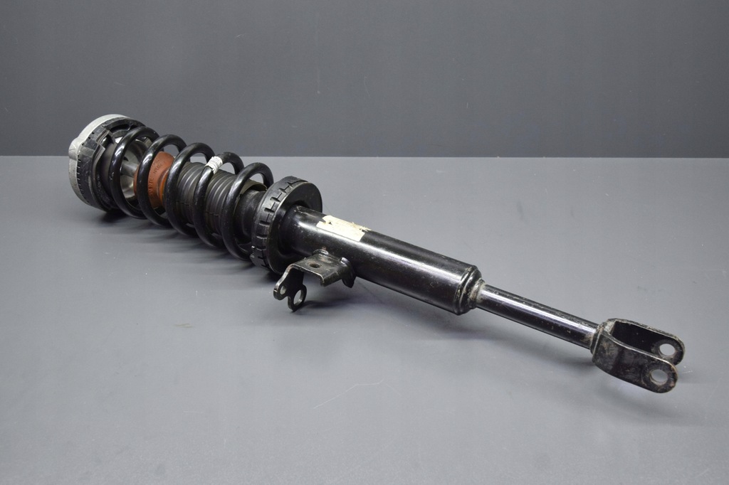 фото №1, Амортизатор правый перед bmw 6 f12 f13