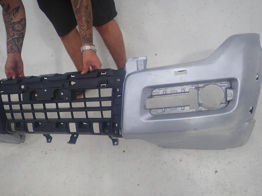 фото №8, Mitsubishi pajero iv lift 14- бампер перед sprysk