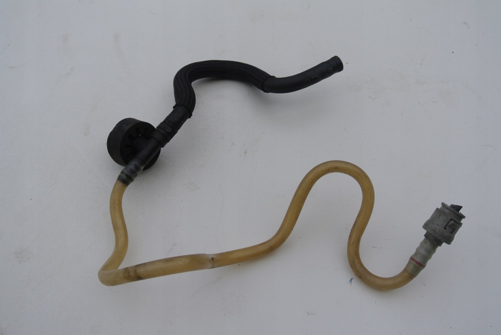 фото №1, Bmw e60 шланг пального 7799972