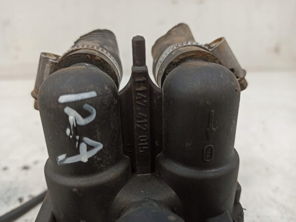 фото №9, Bmw 7 e65 3.0 d электроклапан 1147412015